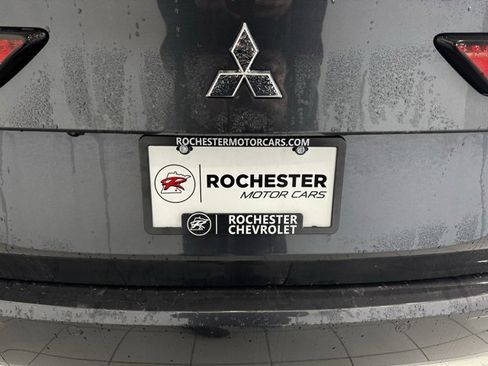 Used 2024 Mitsubishi Outlander SE image 40