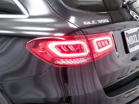 Used 2022 Mercedes-Benz GLC 300 GLC 300 image 7