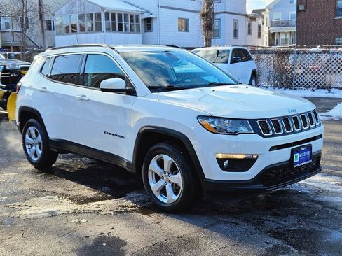 Used 2020 Jeep Compass Latitude image 6