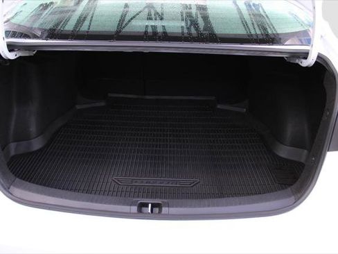 Certified 2023 Toyota Corolla SE image 28