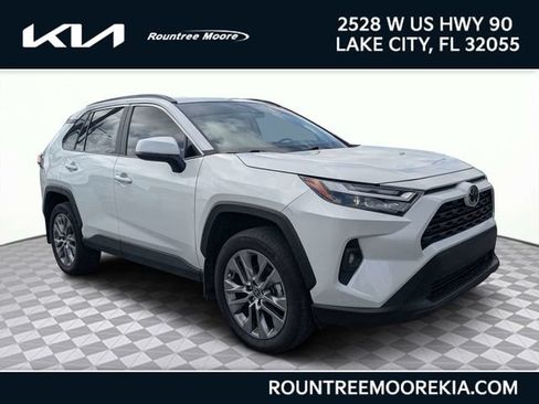 Used 2025 Toyota RAV4 XLE Premium w/ Weather Package FWD image 1