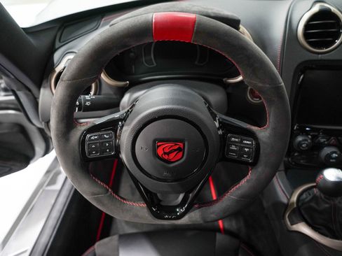 Used 2016 Dodge Viper ACR RWD image 10