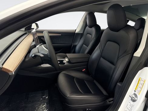 Used 2022 Tesla Model 3 RWD image 11