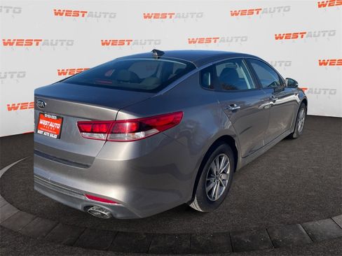 Used 2016 Kia Optima LX w/ LX Convenience Package image 5