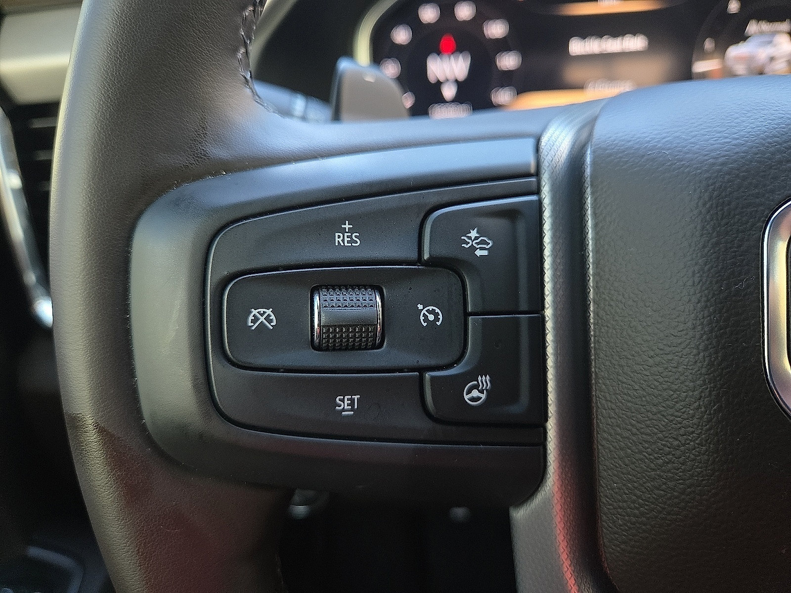 Used 2026 GMC Sierra 1500 Denali w/ Technology Package AWD/4WD image 17