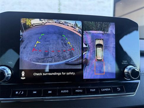 Used 2023 Mitsubishi Outlander ES image 19