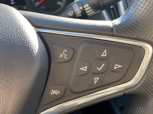 Used 2020 Chevrolet Malibu LS image 14