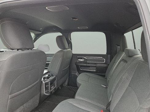 Used 2020 RAM 2500 Big Horn w/ Level 2 Equipment Group AWD/4WD image 20