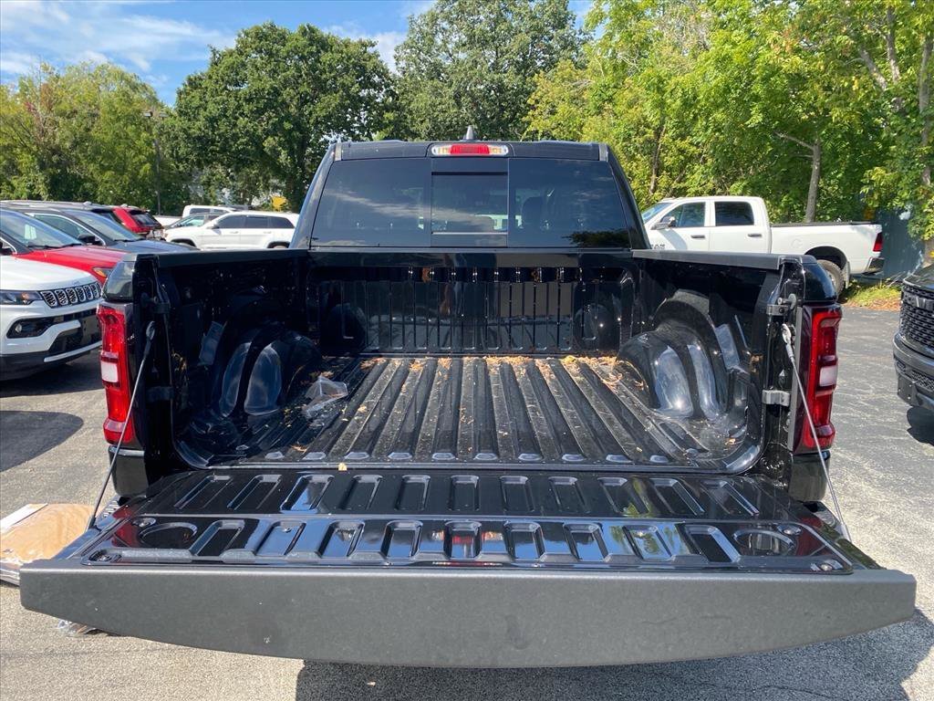 New 2026 RAM 1500 Warlock AWD/4WD image 13
