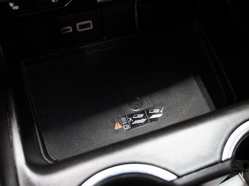 Used 2023 Chevrolet Tahoe LT image 32