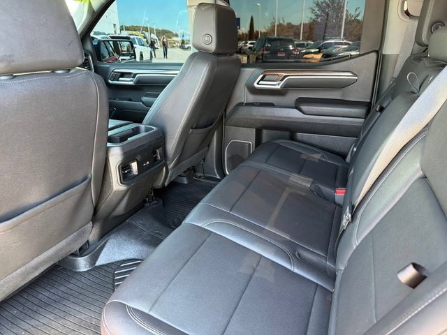 Used 2022 Chevrolet Silverado 1500 LT AWD/4WD image 21