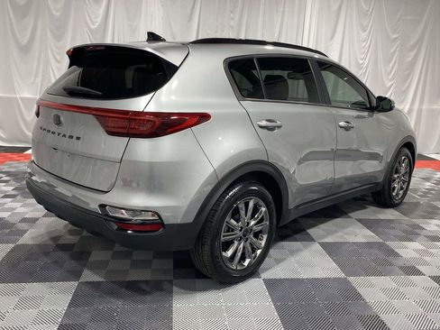 Used 2021 Kia Sportage S w/ S FWD Premium Package image 4