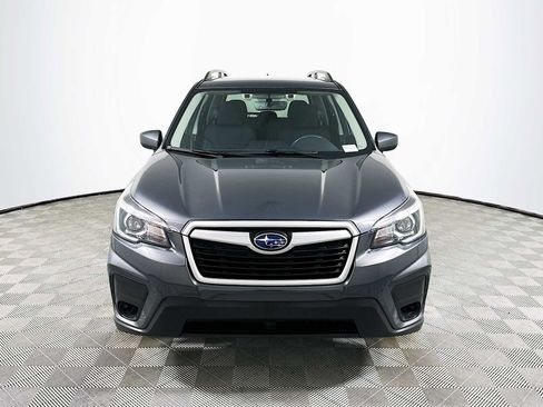 Used 2020 Subaru Forester Premium image 2