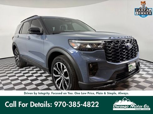 Certified 2025 Ford Explorer ST-Line AWD/4WD image 5
