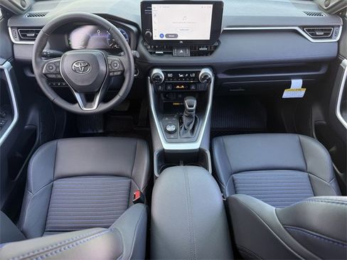 Used 2025 Toyota RAV4 XSE w/ Advanced Technology Package image 12