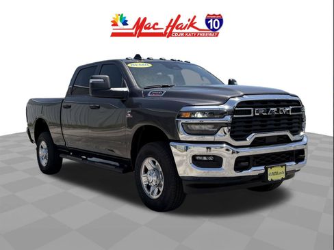 Used 2025 RAM 2500 Tradesman AWD/4WD image 3