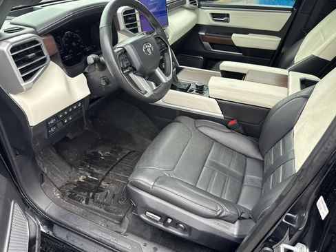 Used 2024 Toyota Sequoia Capstone image 8