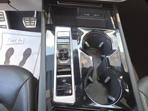 Used 2024 Volkswagen Atlas Cross Sport SEL R-Line image 26