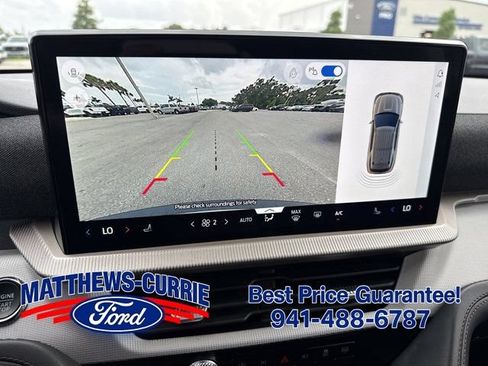 Certified 2025 Ford Explorer Active RWD image 19