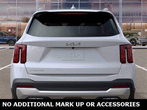 New 2025 Kia Sorento SX image 13