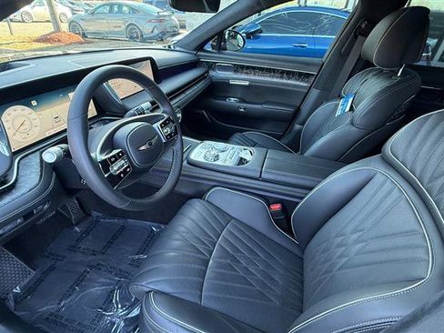 Used 2024 Genesis G90 3.5T image 9
