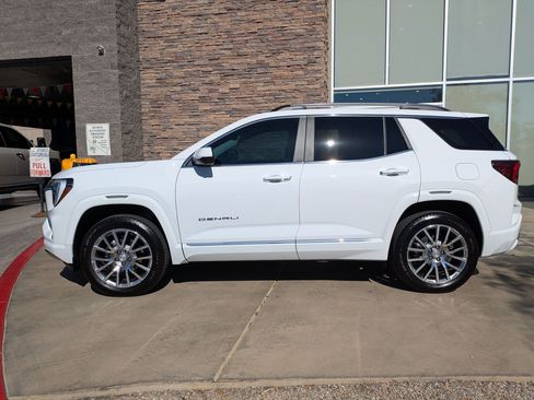 Certified 2026 GMC Terrain Denali AWD/4WD image 3