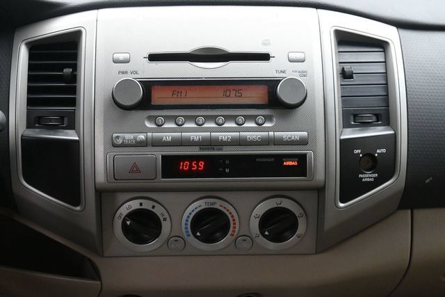 Used 2005 Toyota Tacoma PreRunner w/ SR5 Pkg #3 RWD image 20