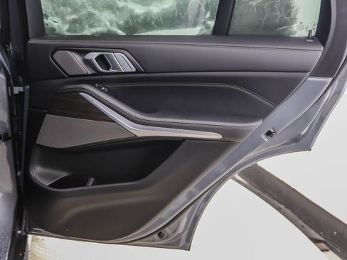 Certified 2025 BMW X5 xDrive50e image 25