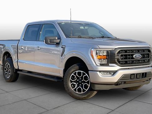 Used 2023 Ford F150 XLT w/ Equipment Group 302A High AWD/4WD image 4