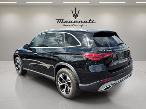 Used 2025 Mercedes-Benz GLC 350e 4MATIC image 7