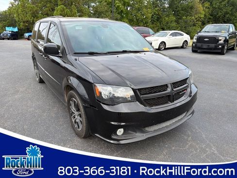 Used 2019 Dodge Grand Caravan GT FWD image 1