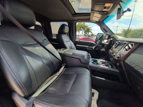 Used 2011 Ford F250 Lariat w/ Lariat Ultimate Pkg AWD/4WD image 20