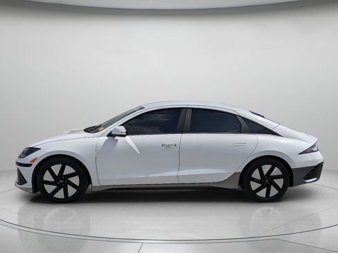 Used 2023 Hyundai Ioniq 6 SE RWD image 5