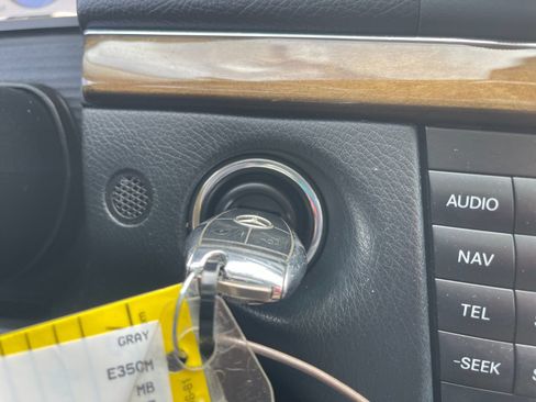 Used 2007 Mercedes-Benz E 350 Sedan image 35