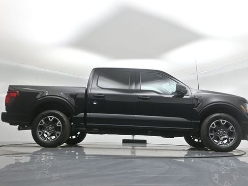 New 2024 Ford F150 XLT w/ XLT Black Appearance Package image 44
