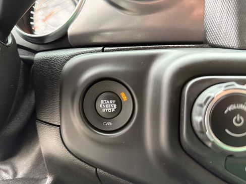 Used 2021 Jeep Wrangler Unlimited Sport image 15