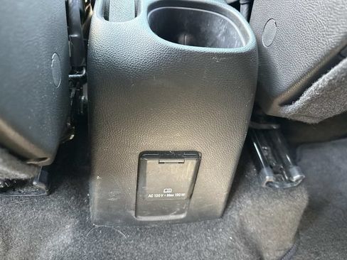 Used 2022 Chevrolet Trax LT w/ LT Convenience Package AWD/4WD image 14