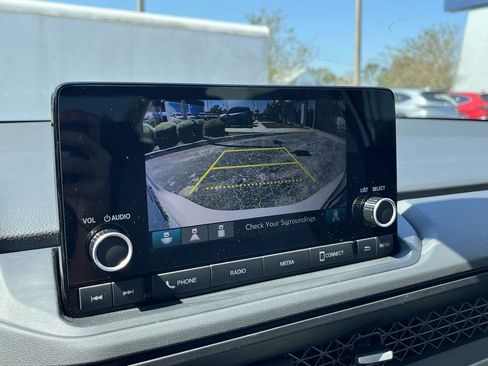 New 2025 Honda Accord SE image 13