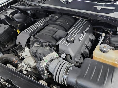 Used 2015 Dodge Challenger SRT w/ Technology Group RWD image 23