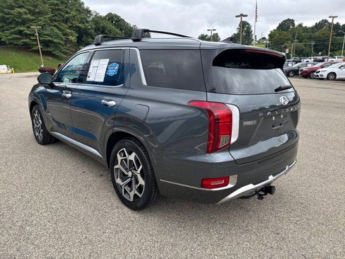 Used 2022 Hyundai Palisade Calligraphy image 3