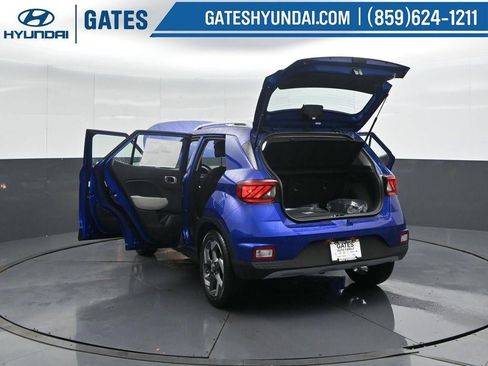 New 2026 Hyundai Venue SEL image 59
