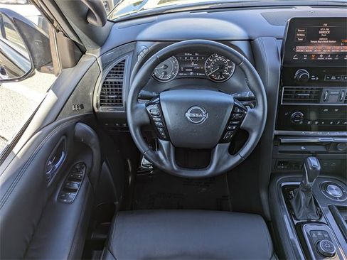 Used 2024 Nissan Armada SL w/ Midnight Edition Package image 18