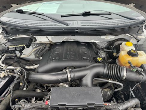 Used 2013 Ford F150 XLT w/ XLT Chrome Pkg image 16