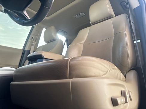 Used 2014 Toyota 4Runner Limited image 10