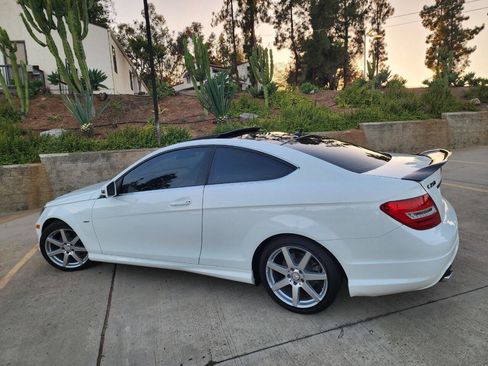 Used 2013 Mercedes-Benz C 250 Coupe image 20