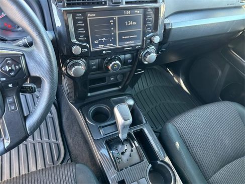 Used 2022 Toyota 4Runner TRD Off-Road image 27