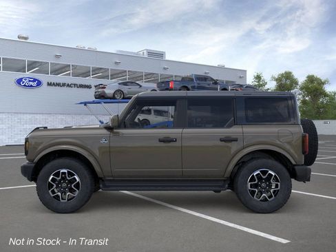 New 2026 Ford Bronco Outer Banks image 3