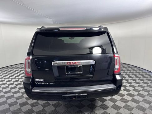 Used 2016 GMC Yukon XL Denali w/ Open Road Package AWD/4WD image 4