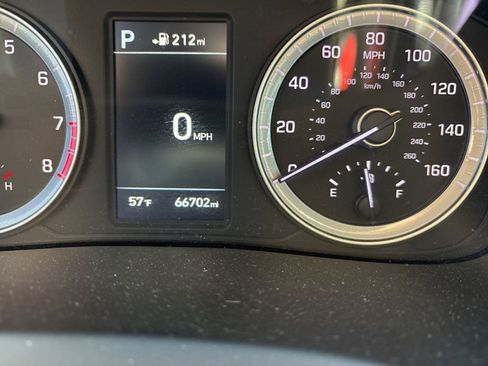 Used 2019 Hyundai Sonata Limited image 8