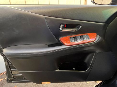 Used 2010 Lexus HS 250h Premium image 9